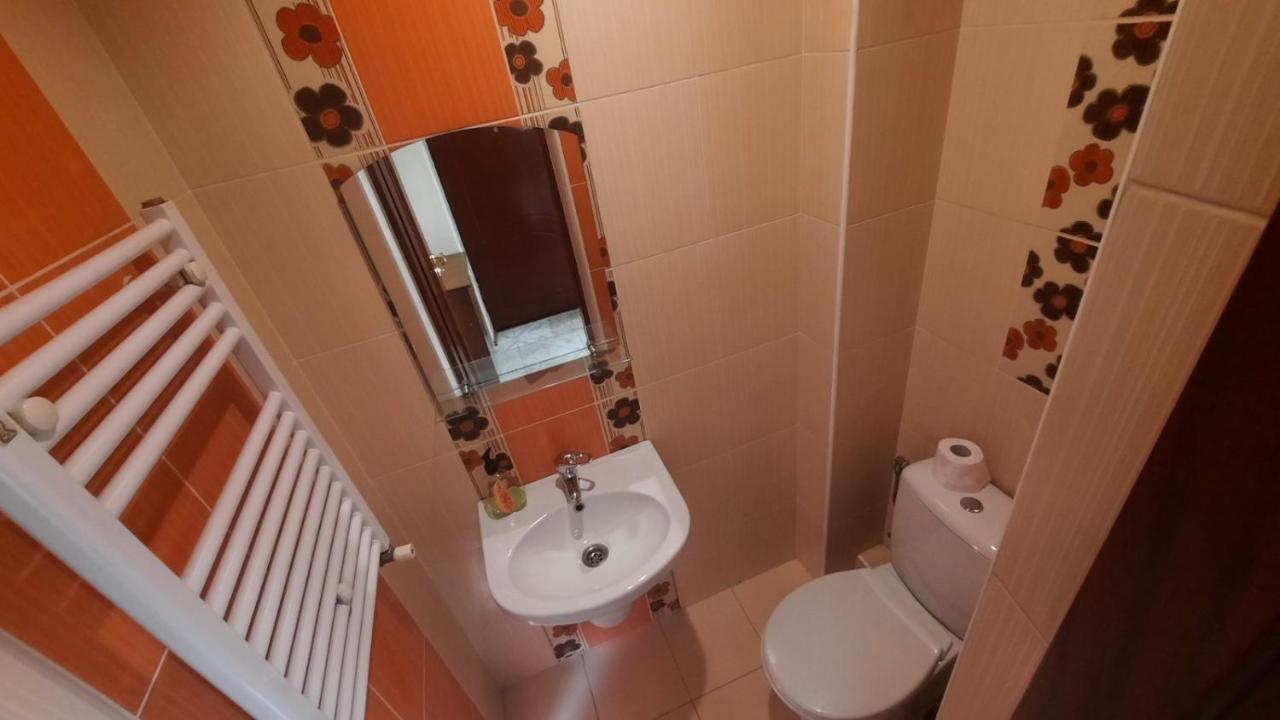 Elegance Apartment Chisinau Center Close To Stefan Cel Mare Kültér fotó